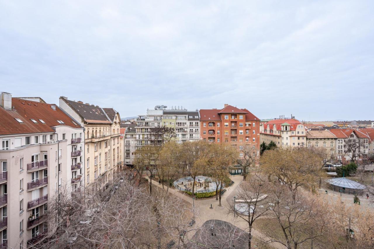 Beautiful Apartment With Ac Budapeste Exterior foto